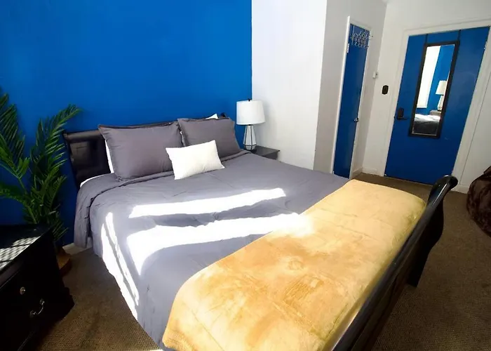 Tuk Ahoy - Sapphire Suite 1B With Shared Spaces