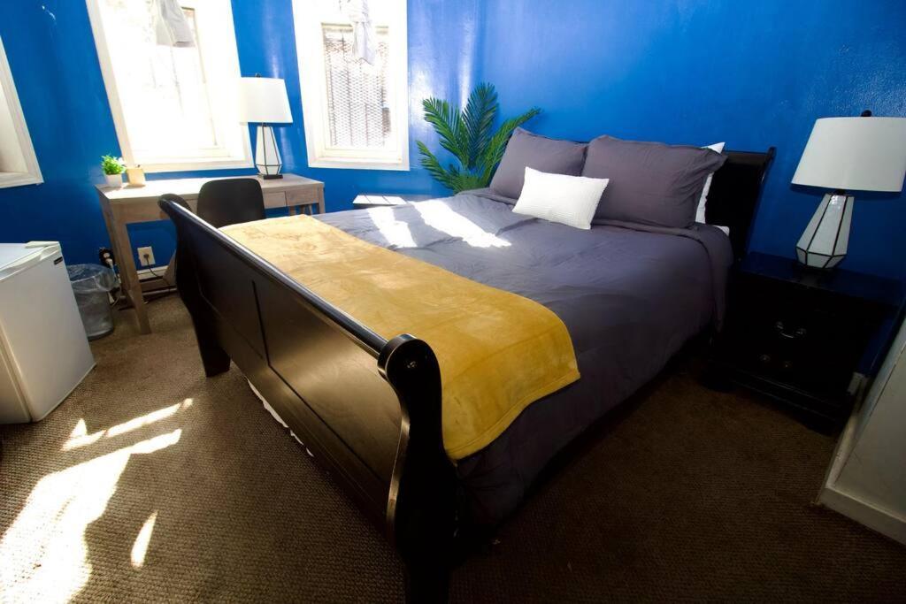 Tuk Ahoy - Sapphire 1b With Shared Spaces * New York